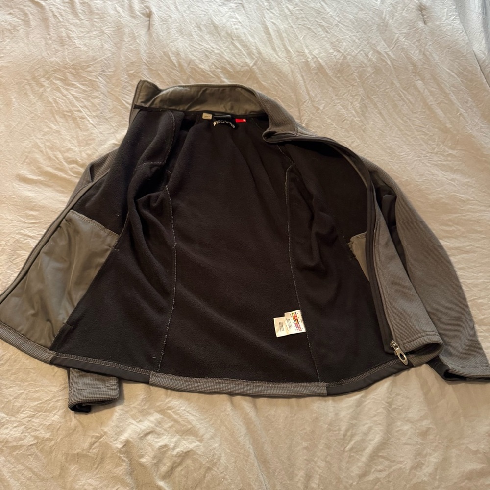 Women's Spyder Black Jacket Size Small Gray And Black Warm Full Zip Two Tone - Picture 6 of 8